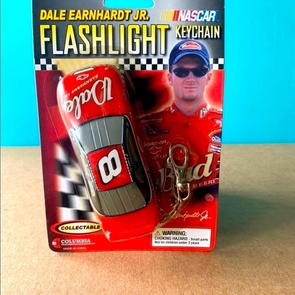 Dale Earnhardt Jr. Keychain Flashlight - Picture 1 of 2